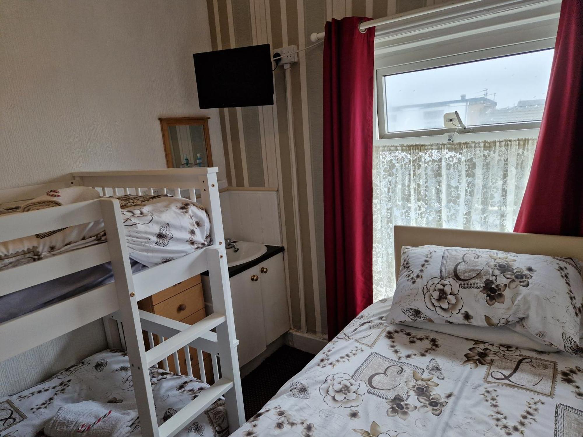 Hotel Stafford House Blackpool Esterno foto
