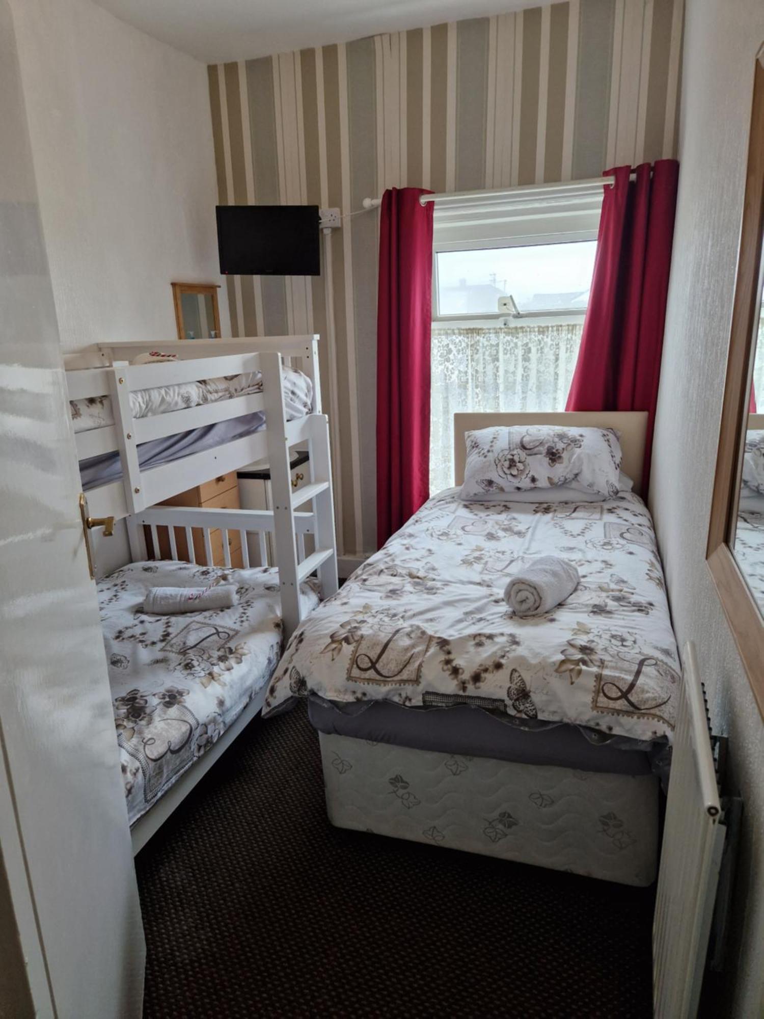 Hotel Stafford House Blackpool Esterno foto